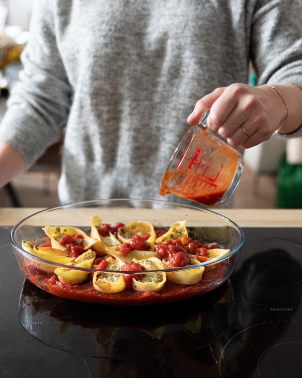 Pyrex Oval Glass Oven Dish