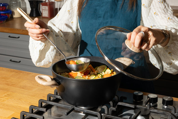 Pyrex Stew Pot With Lid Cook&Care