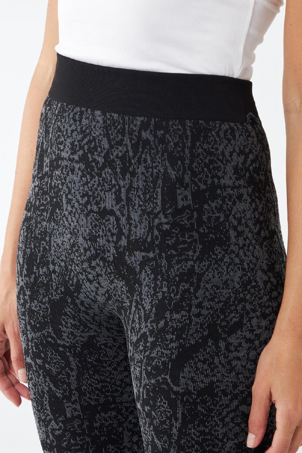 Qed London Abstract Animal Patterned Fleece Lined Leggings