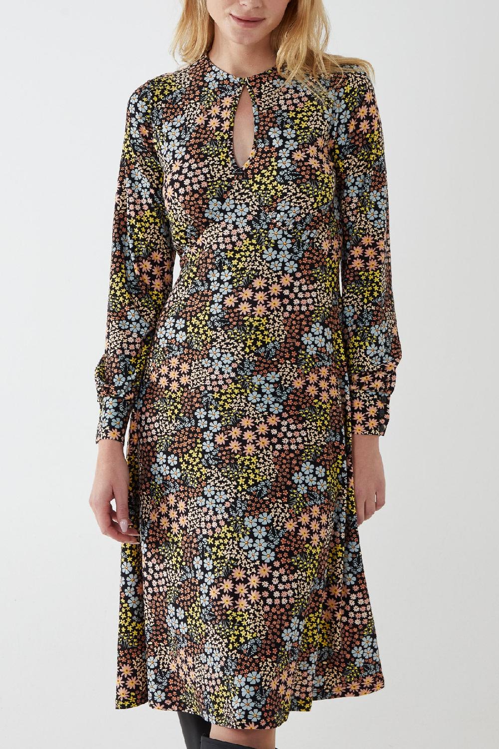 Qed London Cut Out Balloon Sleeve Flared Midi Stretch Dress