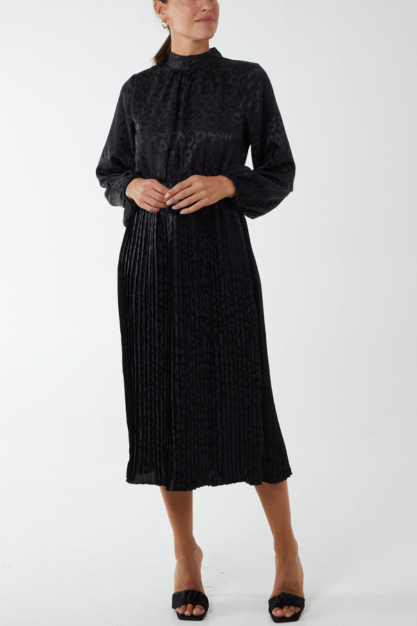 qed london High Neck Leopard Print Blouson Midi Dress