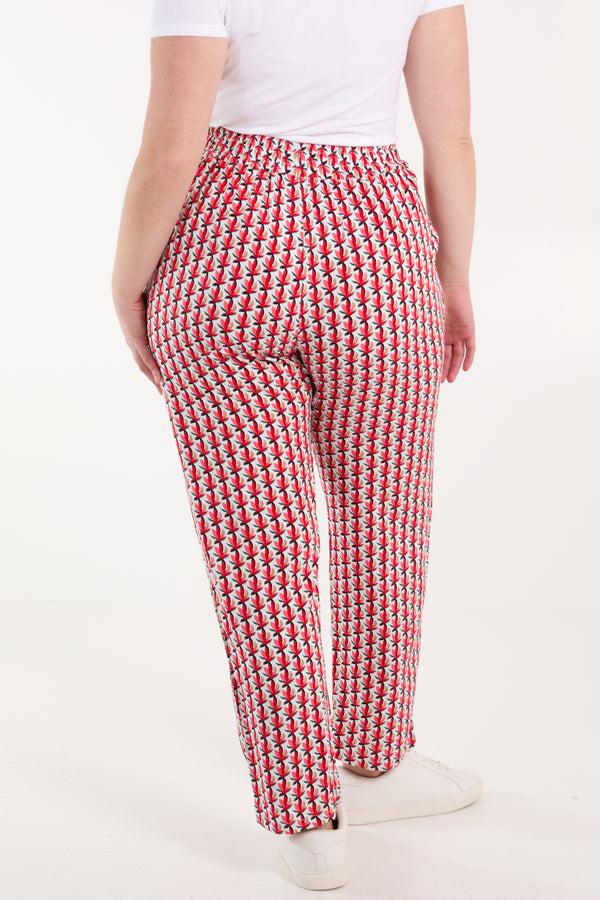 Qed London Abstract Leaf Print Capri Trousers