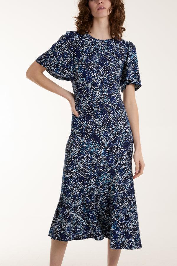 Qed London Angel Sleeve Spotted Stretch Midi Dress