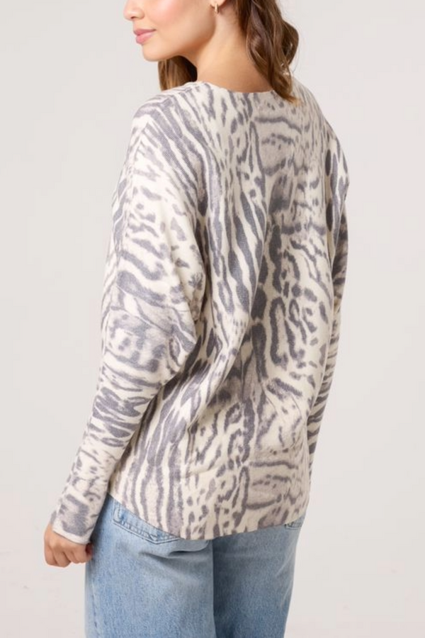Qed London Animal Print Fine Knit Jumper