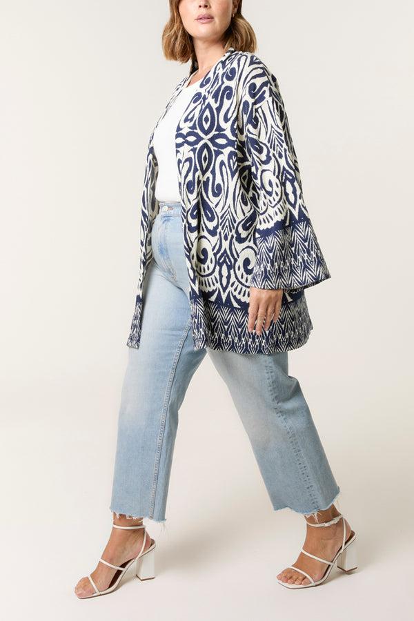 Qed London Curve Border Print Kimono
