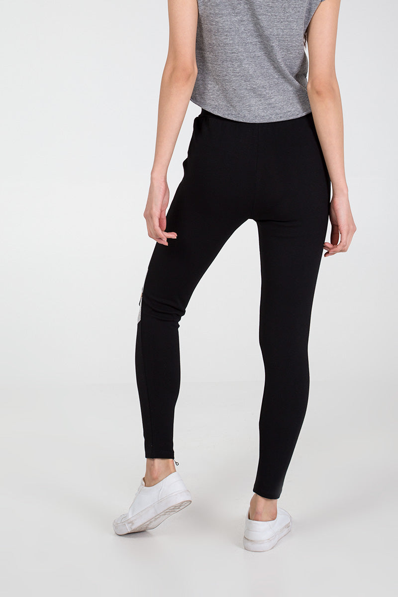 Qed London Diamante Cut Out Knee Leggings