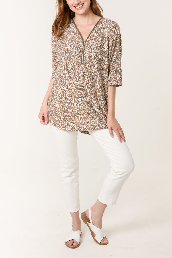 Qed London Ditsy Animal Print Zip Front Top