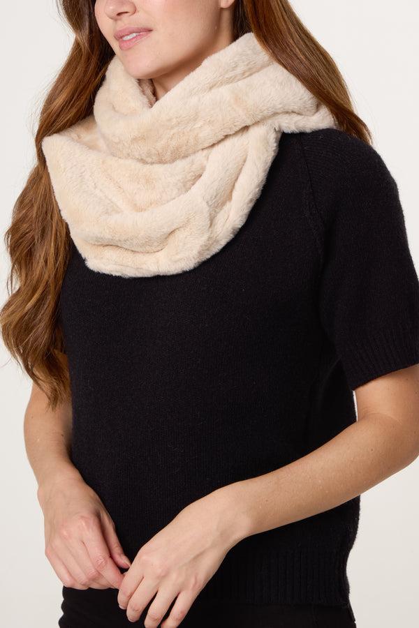 Qed London Faux Fur Snood Scarf