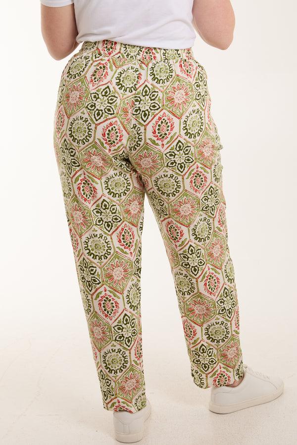 Qed London Floral Mandala Print Capri Trousers