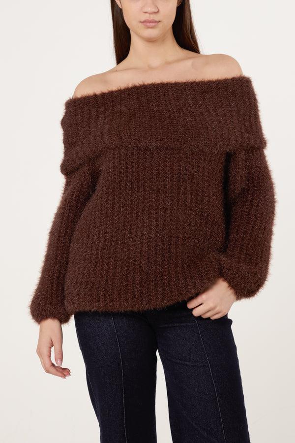 Qed London Fluffy Knit Off Shoulders Jumper