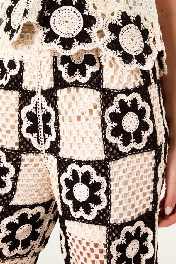 Qed London Geometric Flower Crochet Trousers