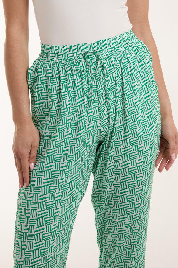 Qed London Geometric Print Capri Trousers