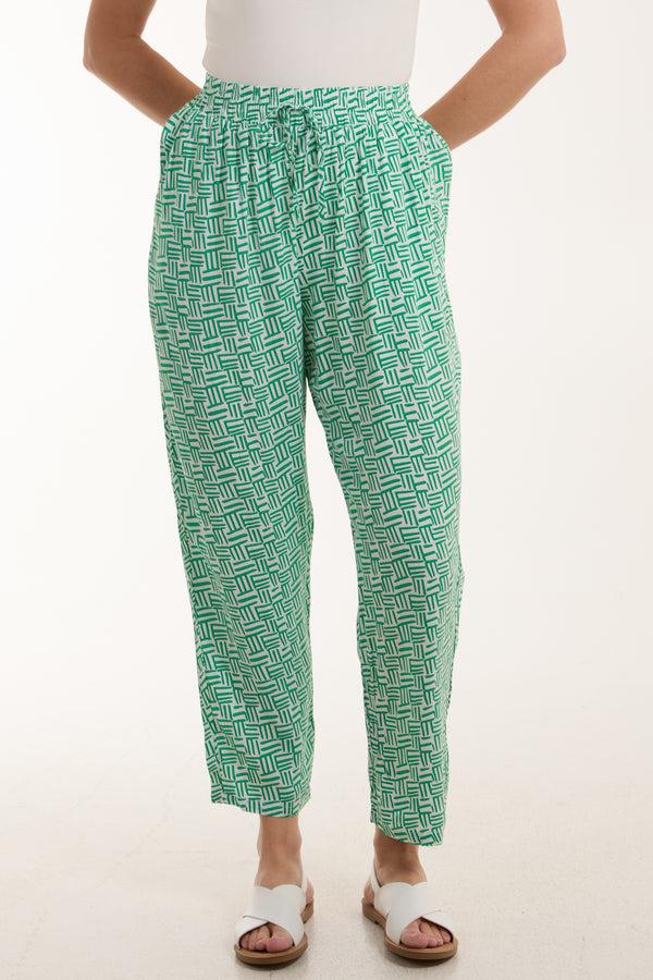 Qed London Geometric Print Capri Trousers