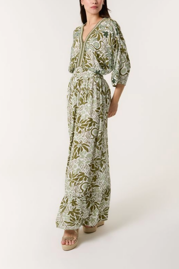 Qed London Leaf Print V Front & Back Maxi Dress