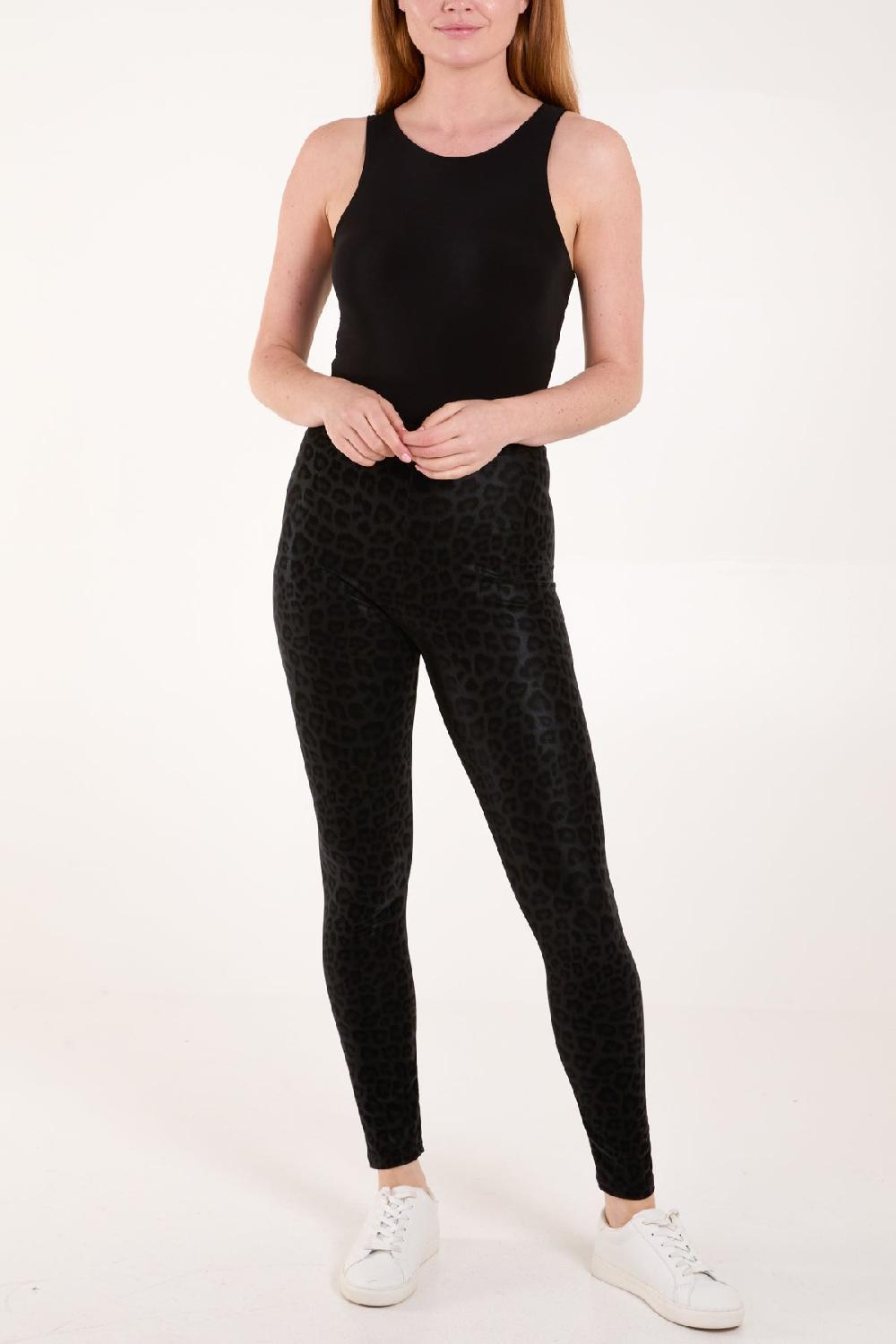 Qed London Leather Look Leopard Legging