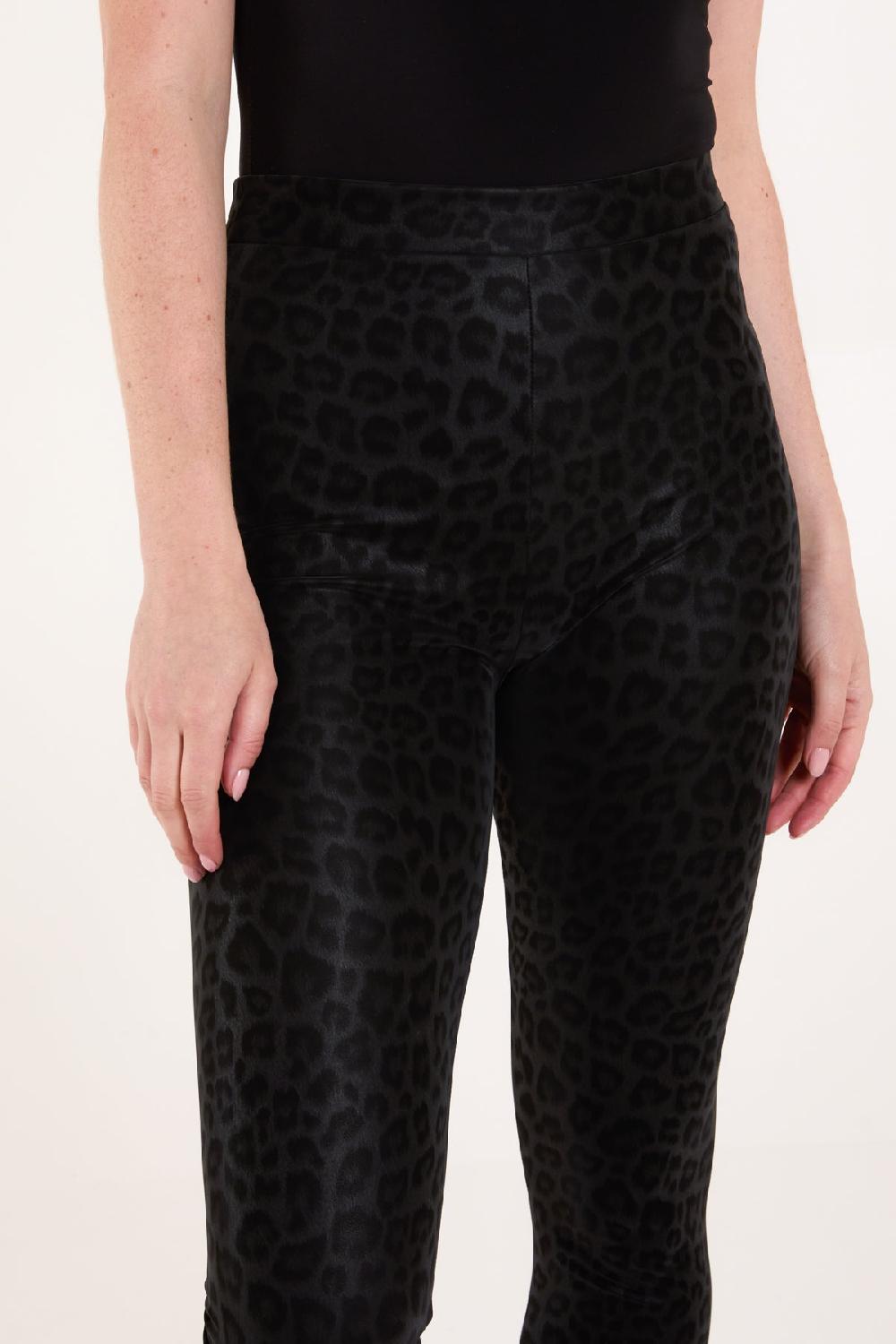 Qed London Leather Look Leopard Legging