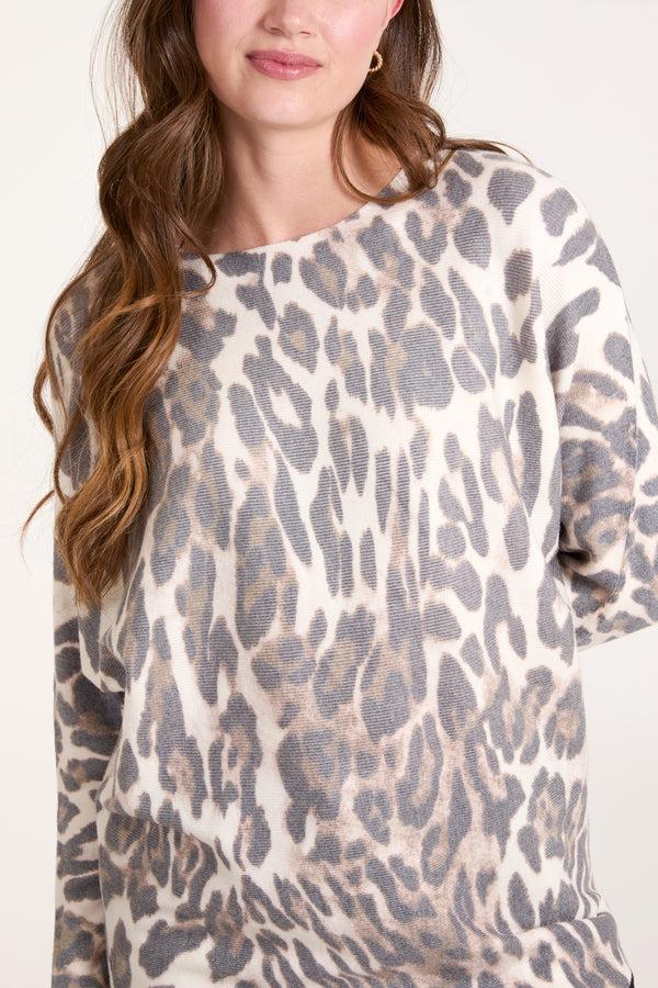 Qed London Leopard Fine Knit Jumper