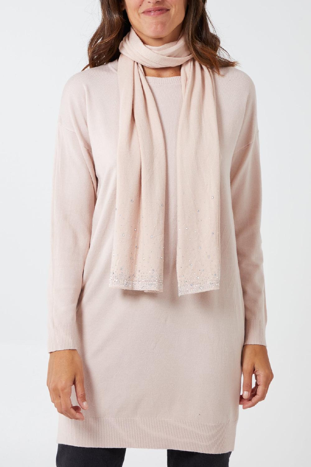 Qed London Long Crewneck Dress With Diamante Scarf
