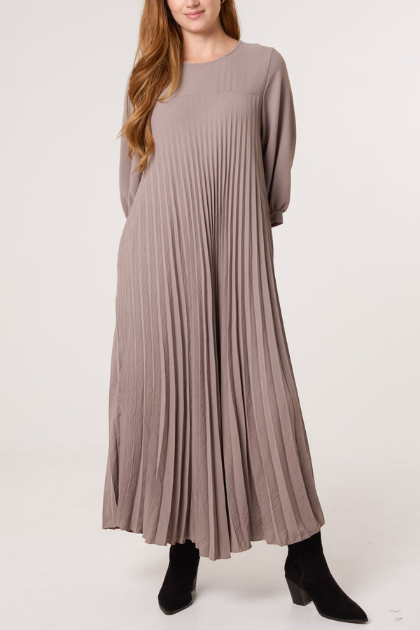 Qed London Long Sleeve Pockets Pleated Maxi Dress