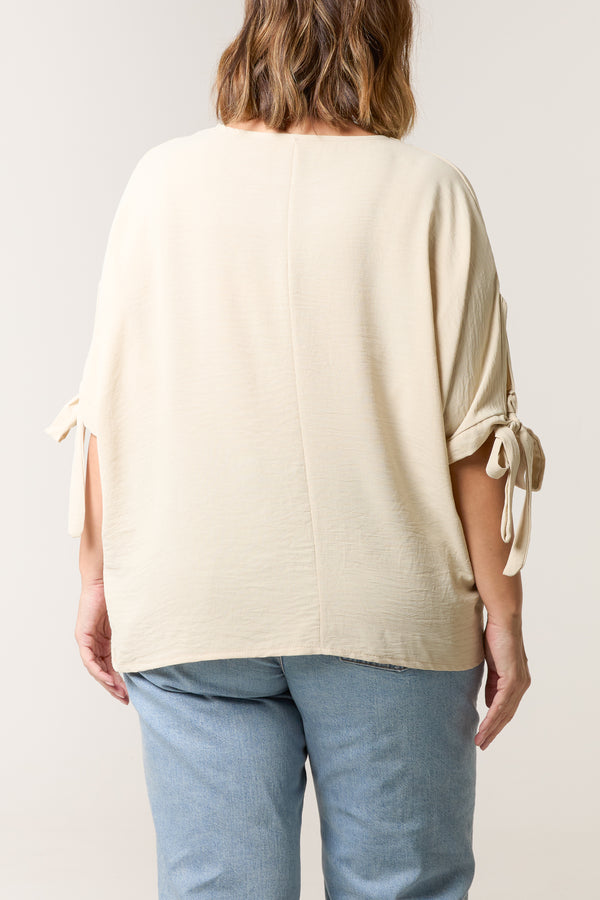 Qed London Necklace Bow Sleeve Blouse