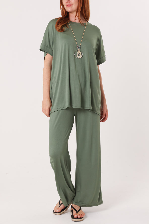 qed london Necklace Jersey Co-Ord Set