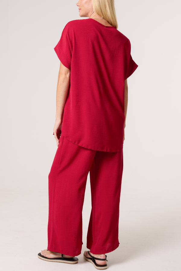 Qed London Necklace V-Neck Wide Leg Trousers Set