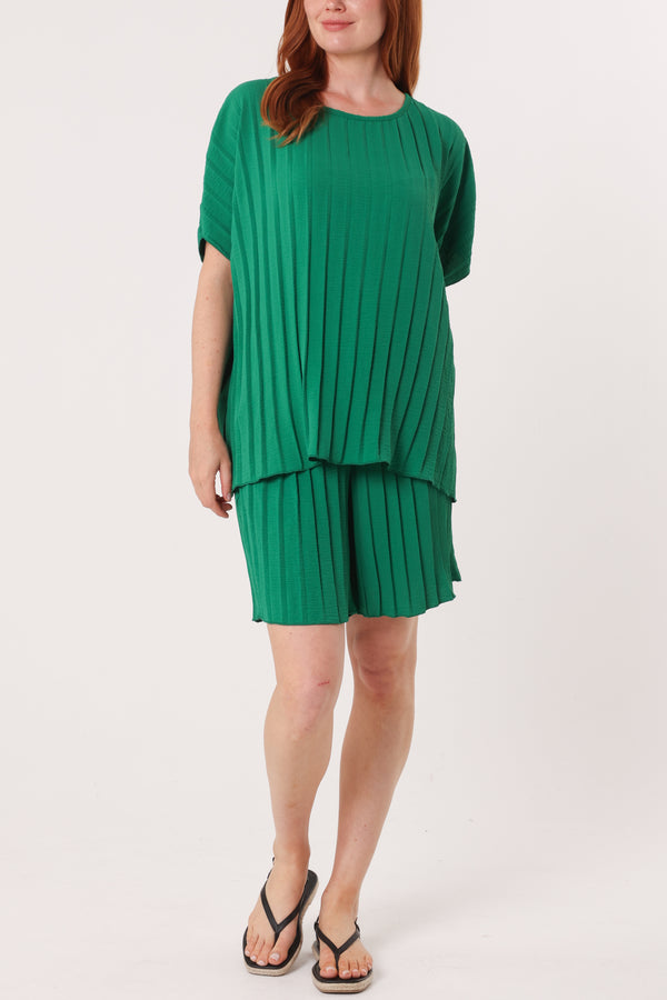 Qed London Pleated Top & Bermuda Co-Ord Set