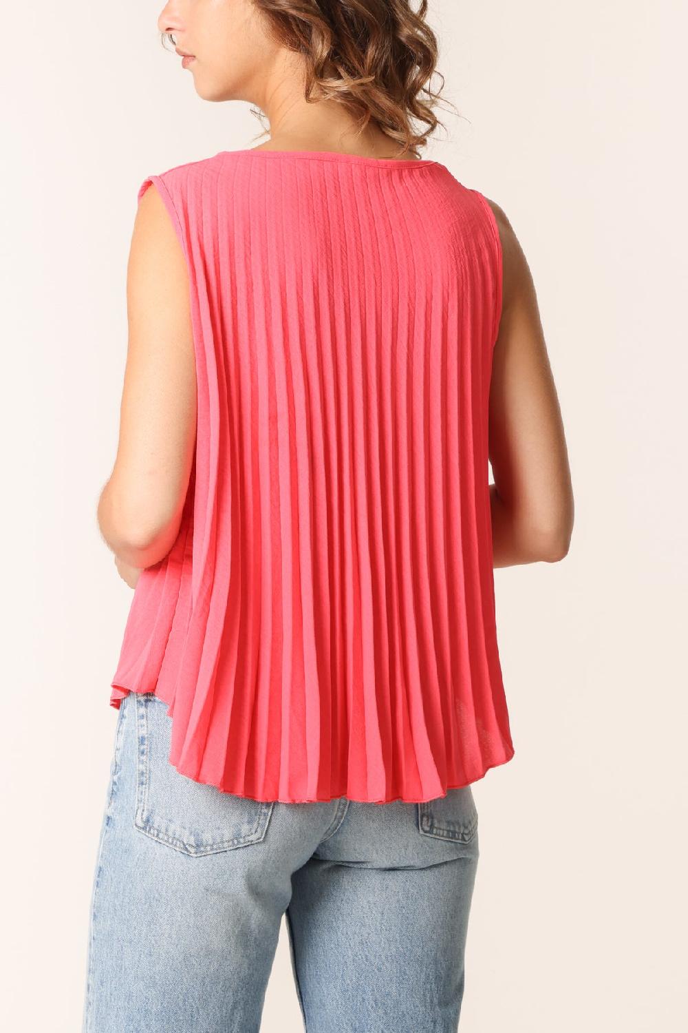 Qed London Pleated V-Neck Sleeveless Blouse