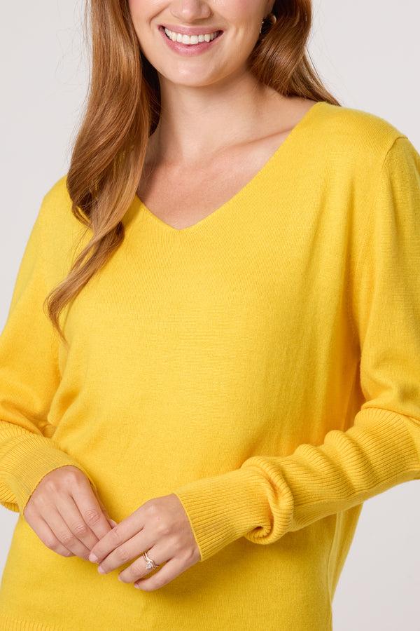 Qed London Ribbed Edge V-Neck Jumper