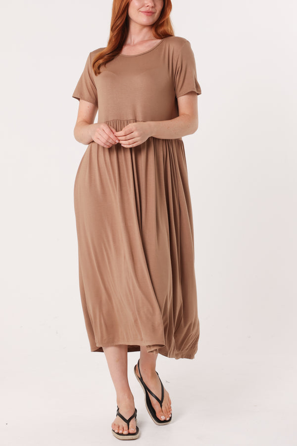 qed london Round Neck Stretch Tiered Midi Dress