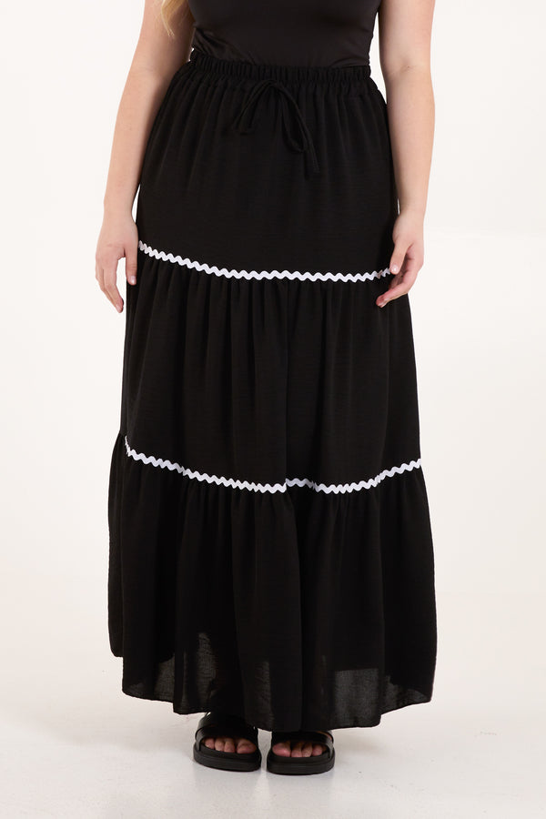 qed london Scalloped Detail Tiered Maxi Skirt