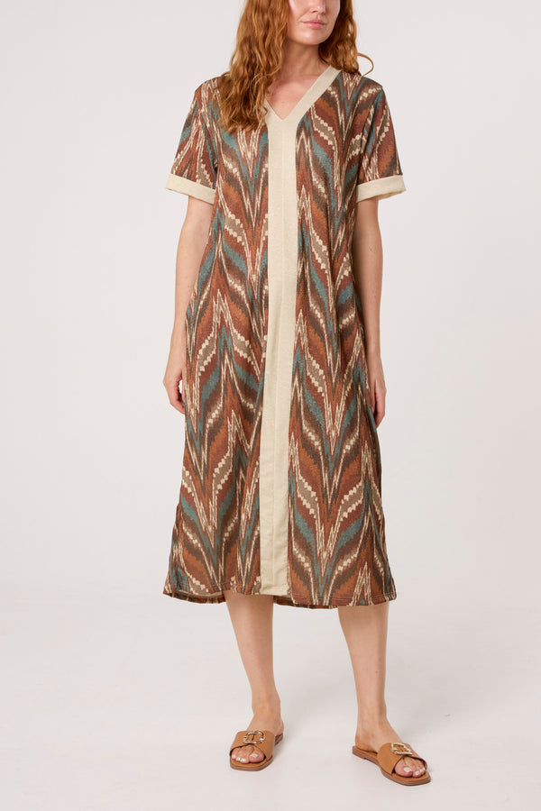 Qed London Shimmer Ikat Short Sleeve Midi Dress