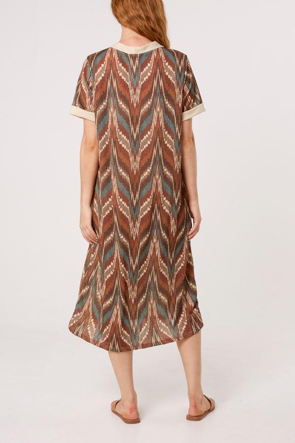 Qed London Shimmer Ikat Short Sleeve Midi Dress
