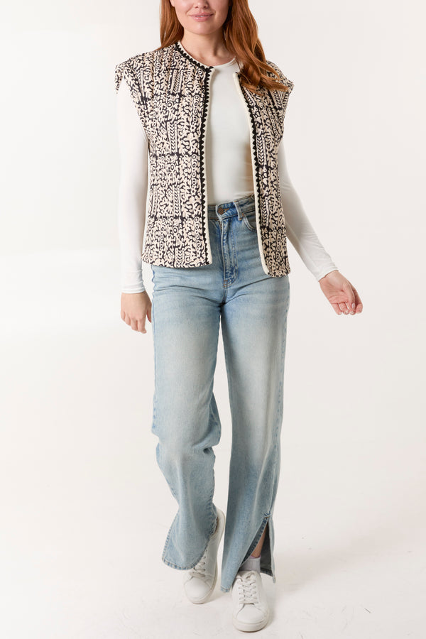 Qed London Sleeveless Printed Quilted Jacket