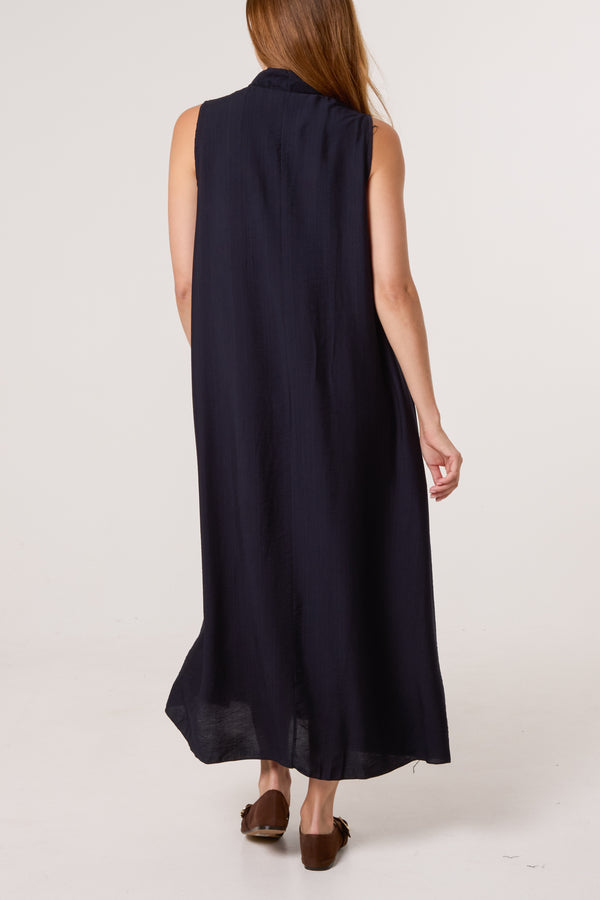 Qed London Sleeveless V-Neck Maxi Dress