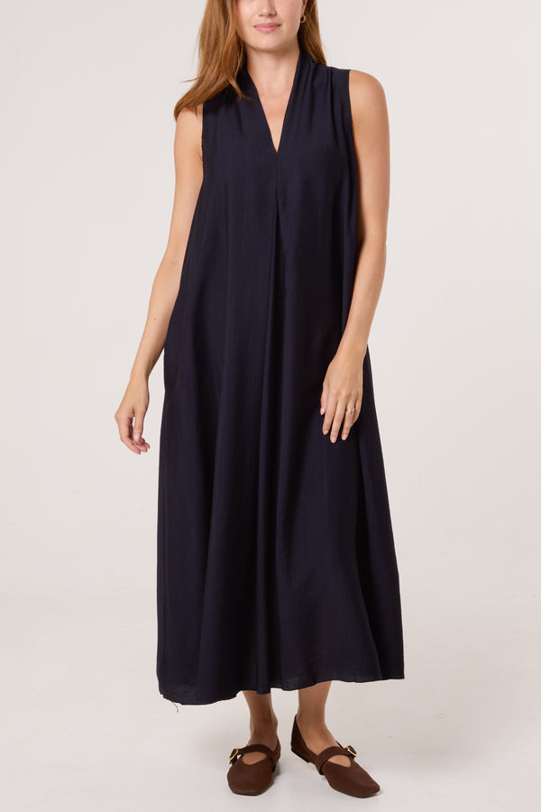 qed london Sleeveless V-Neck Maxi Dress