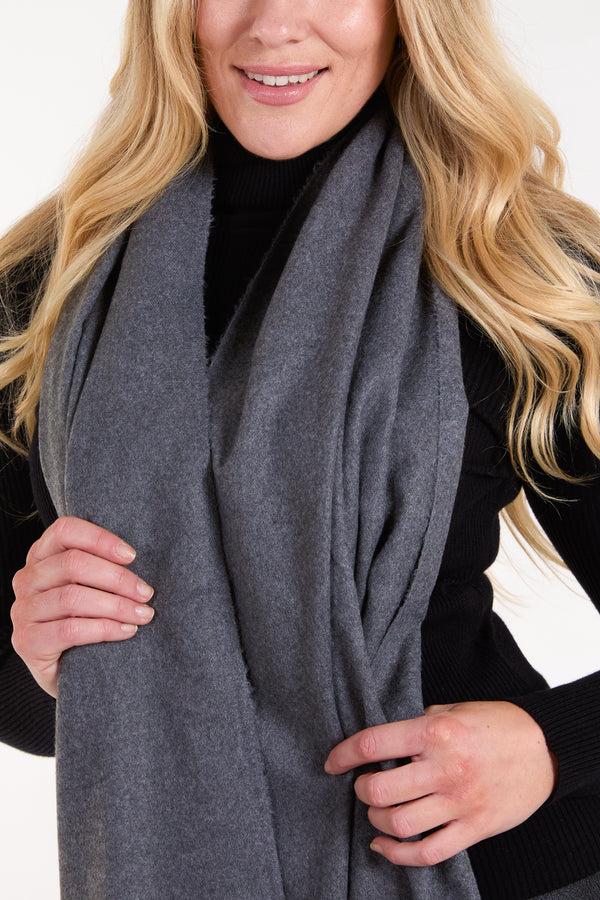 Qed London Super Soft Tassel Scarf