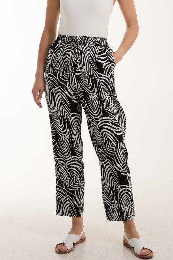 qed london Thin Leaf Print Capri Trousers