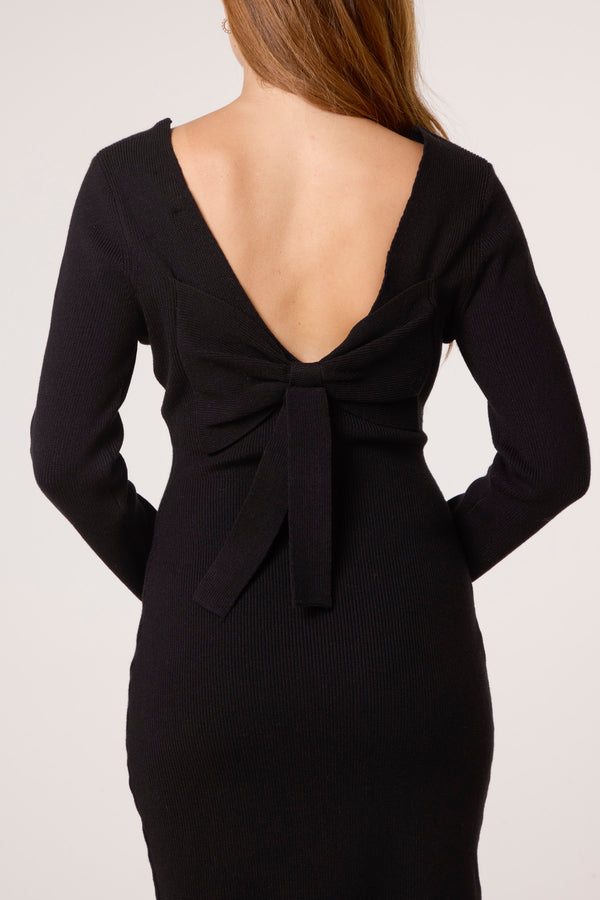 Qed London V-Neck & Bow Back Knit Dress