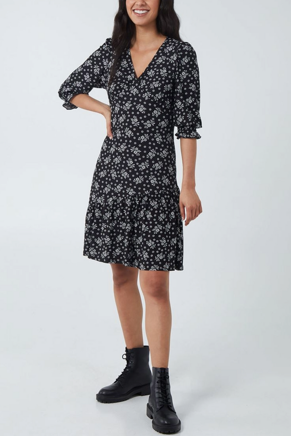 qed london V Neck Frill Hem Tea Dress