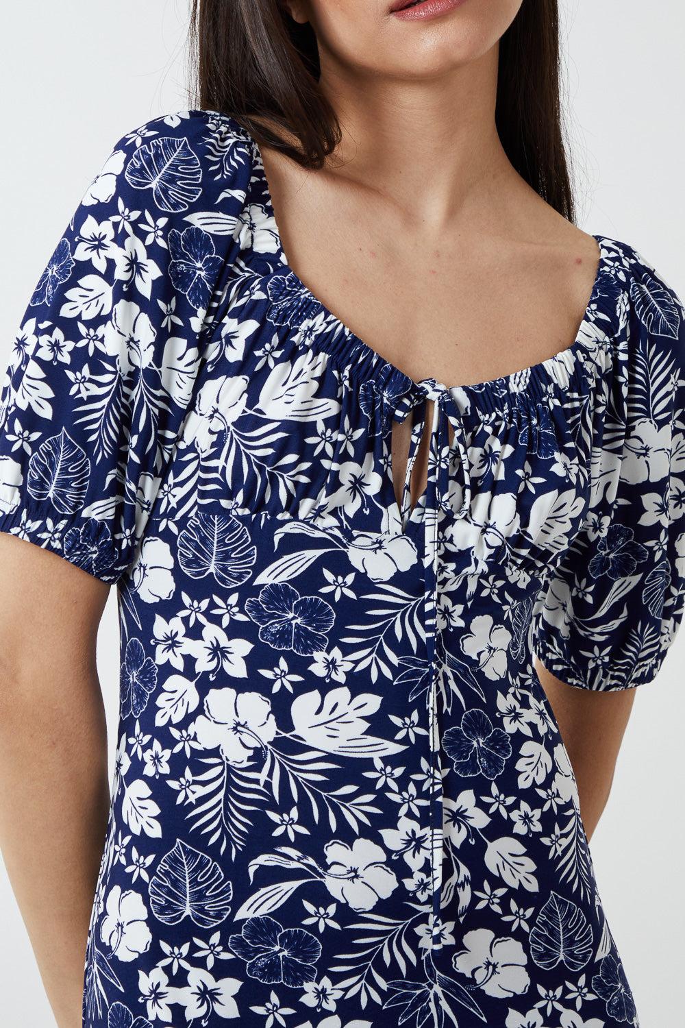 Qed London Recycled Yarn Stretch Crepe Elasticated Detail Floral Midi Dress