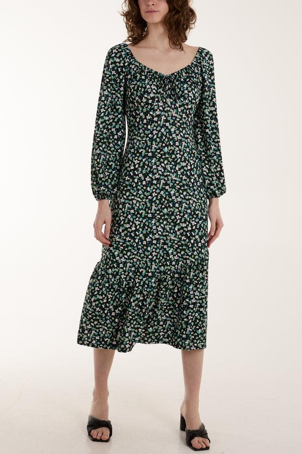 Qed London Sweetheart Neckline Ditsy Floral Stretch Midi Dress