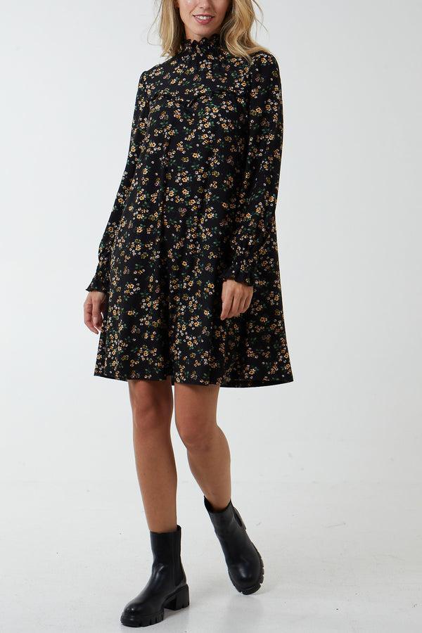 qed london Sweetheart Shirred Mini Trapeze Stretch Dress