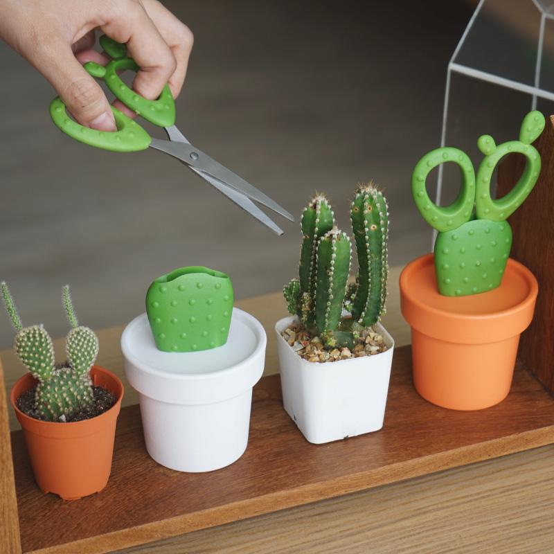 Qualy Cactus Scissors