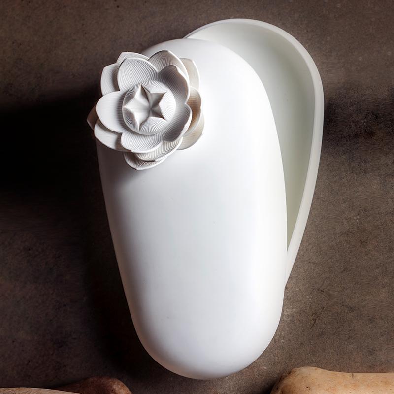 qualy Lotus Pebble box