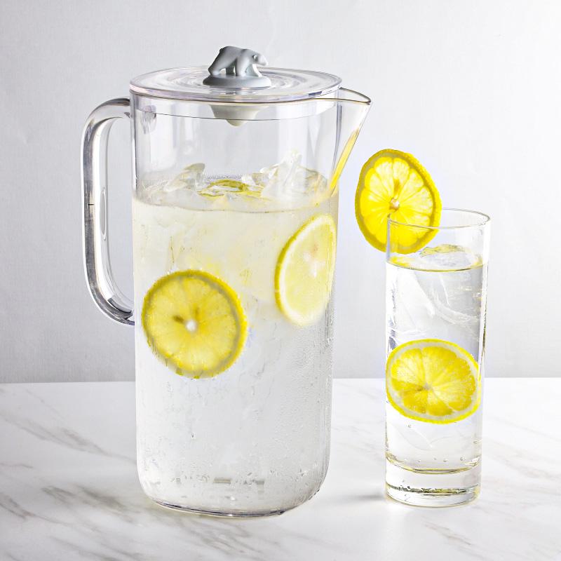 Qualy Polar Bear Hot/Cold Jug