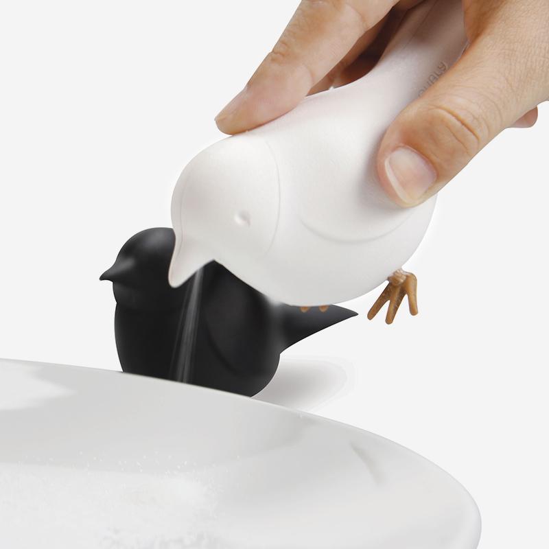 Qualy Sparrow Shaker