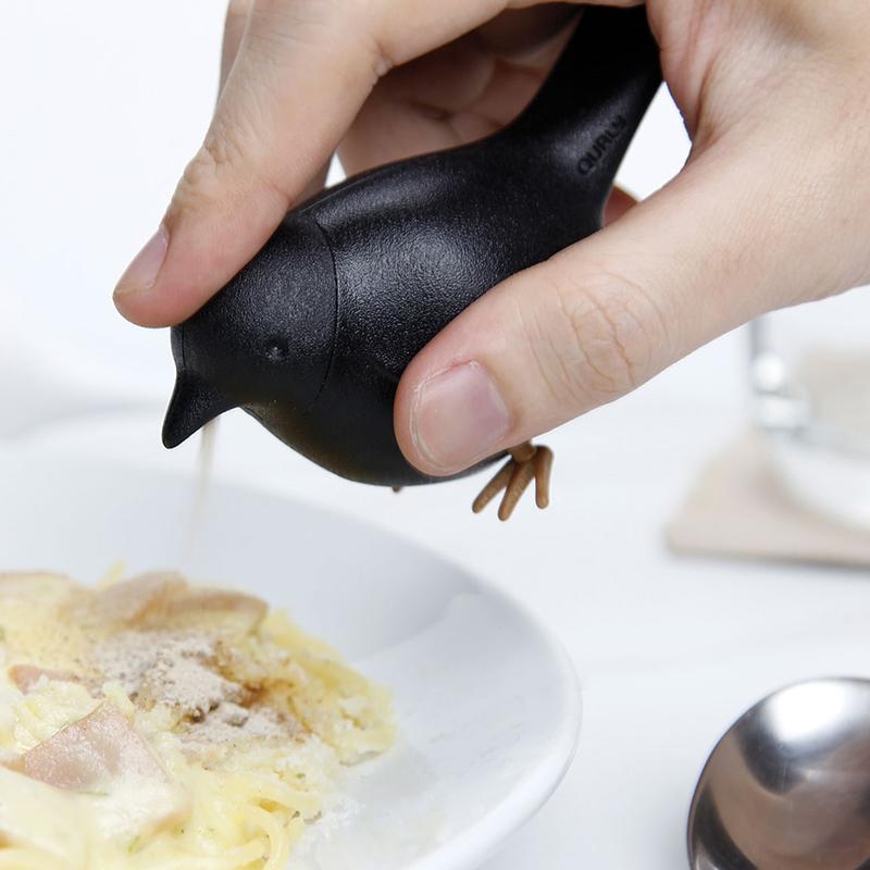 qualy Sparrow Shaker