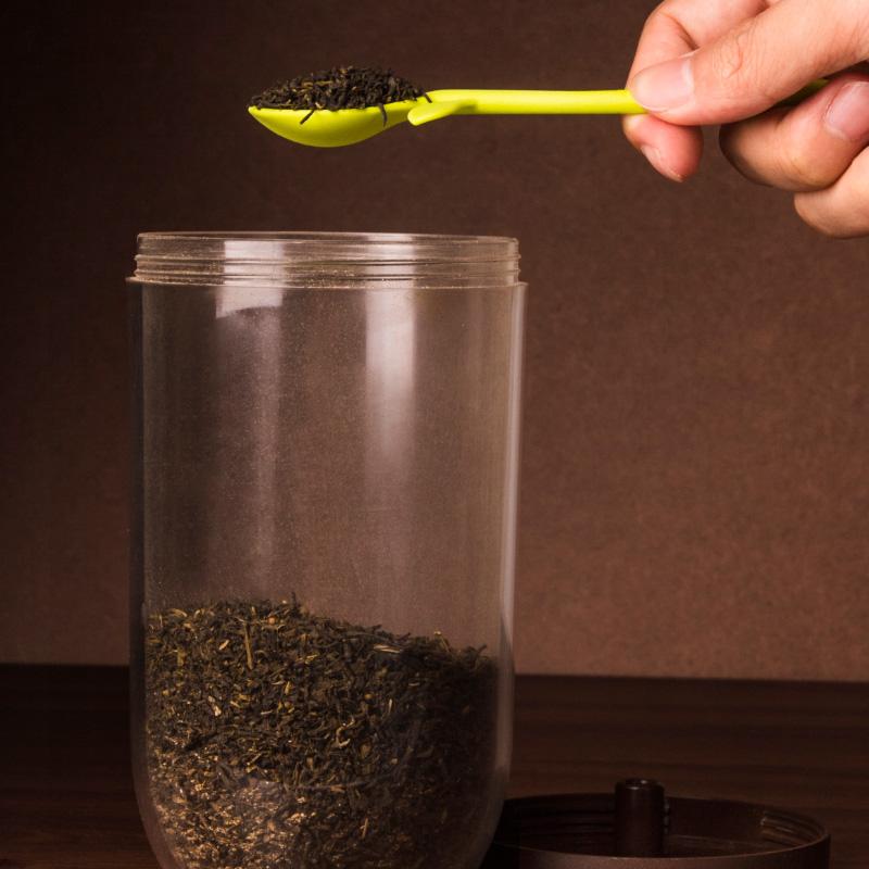 Qualy Sprout Jar + Spoon