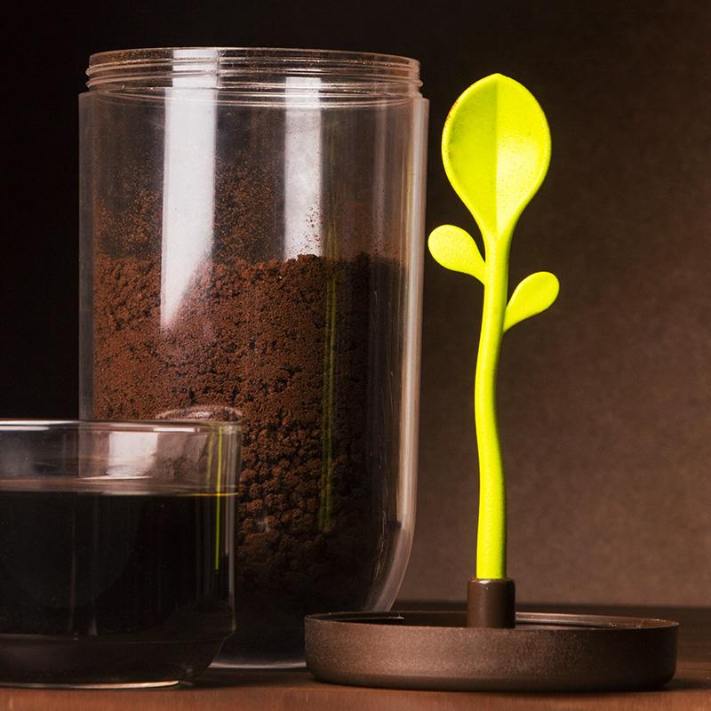 qualy Sprout Jar + Spoon